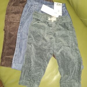 H&M Baby Bundle 3 Pairs Pants 2 Corduroy Pants 1 Pair Denim Jeans 6-9 Mths